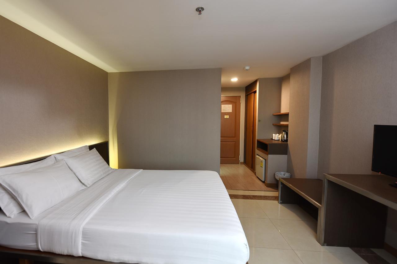 Bangkok City Suite Экстерьер фото