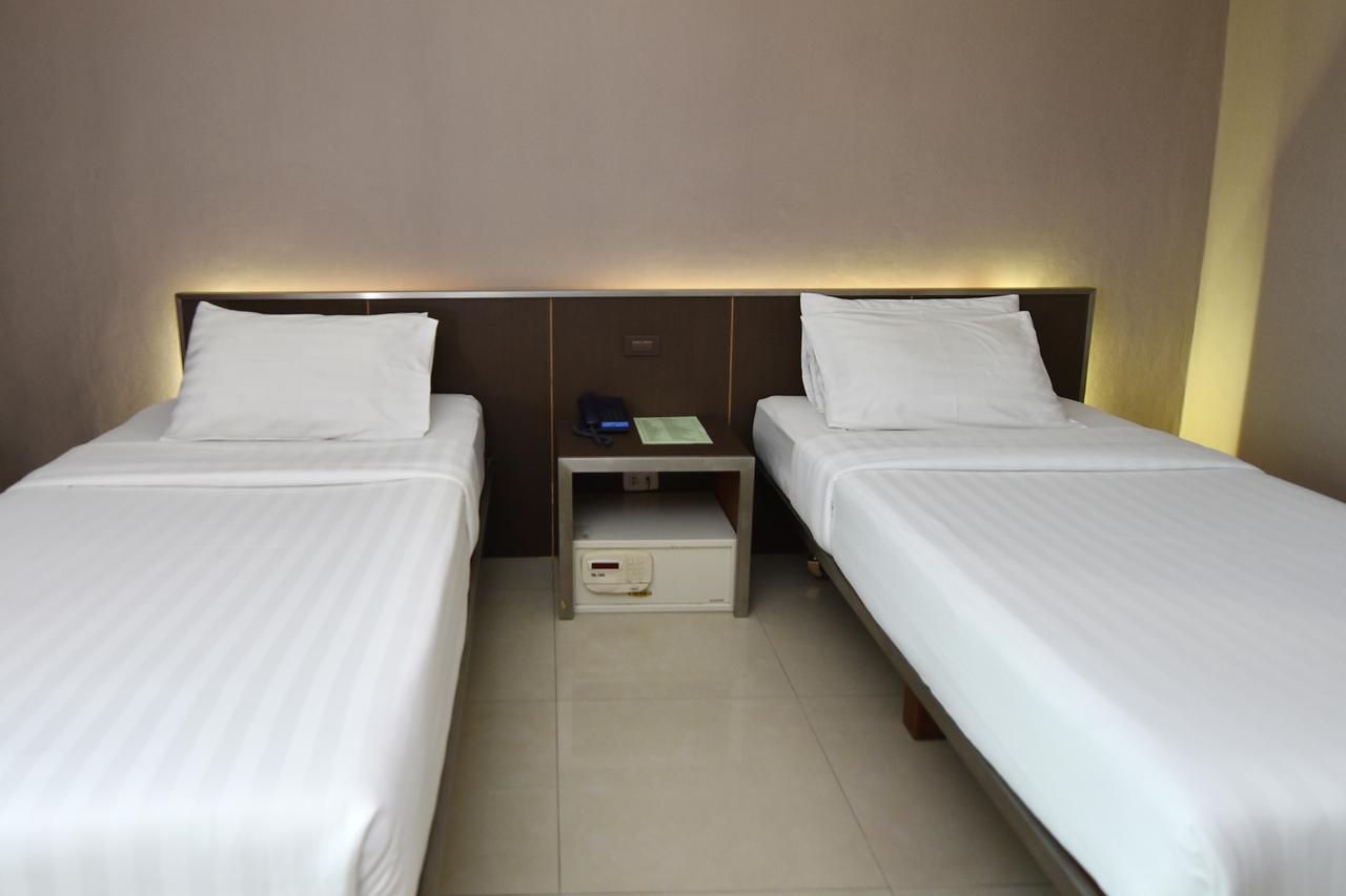 Bangkok City Suite Экстерьер фото