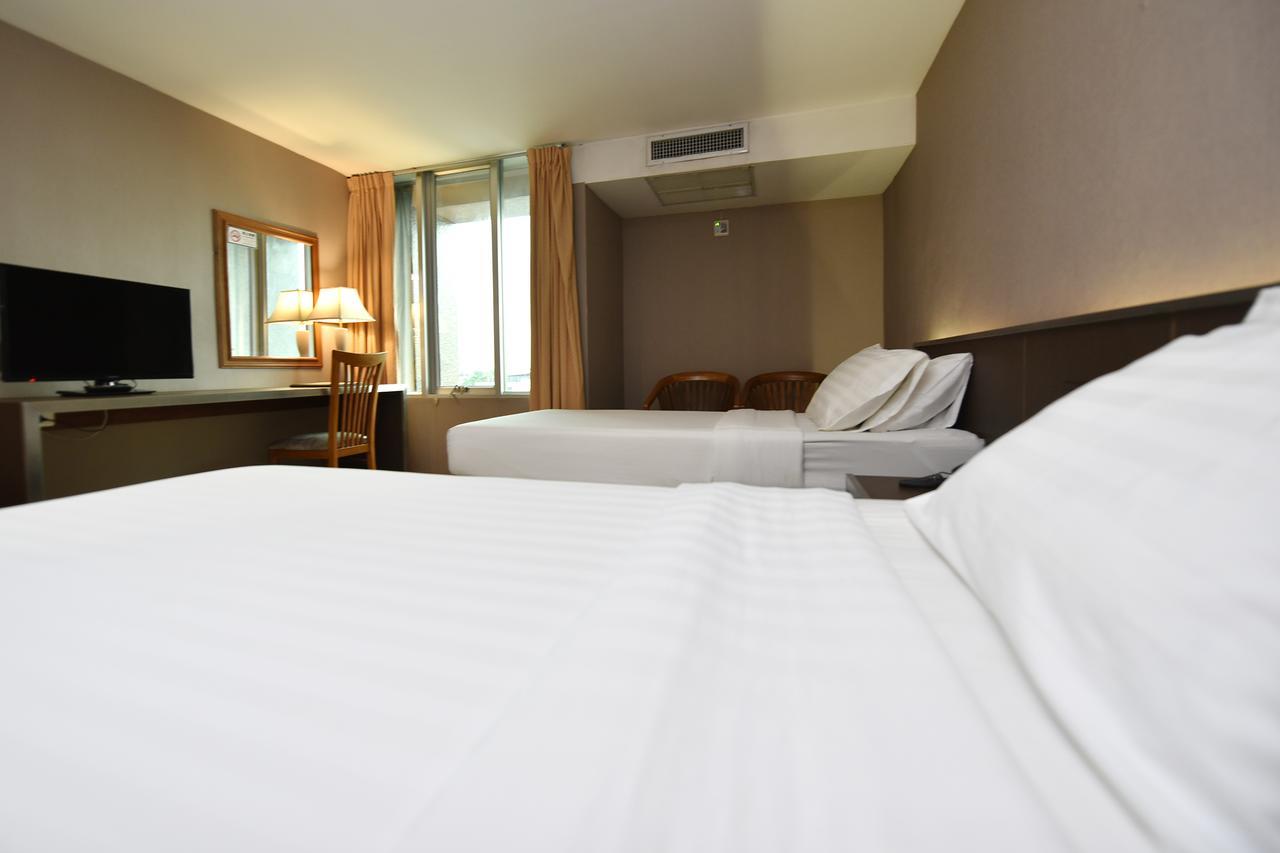 Bangkok City Suite Экстерьер фото