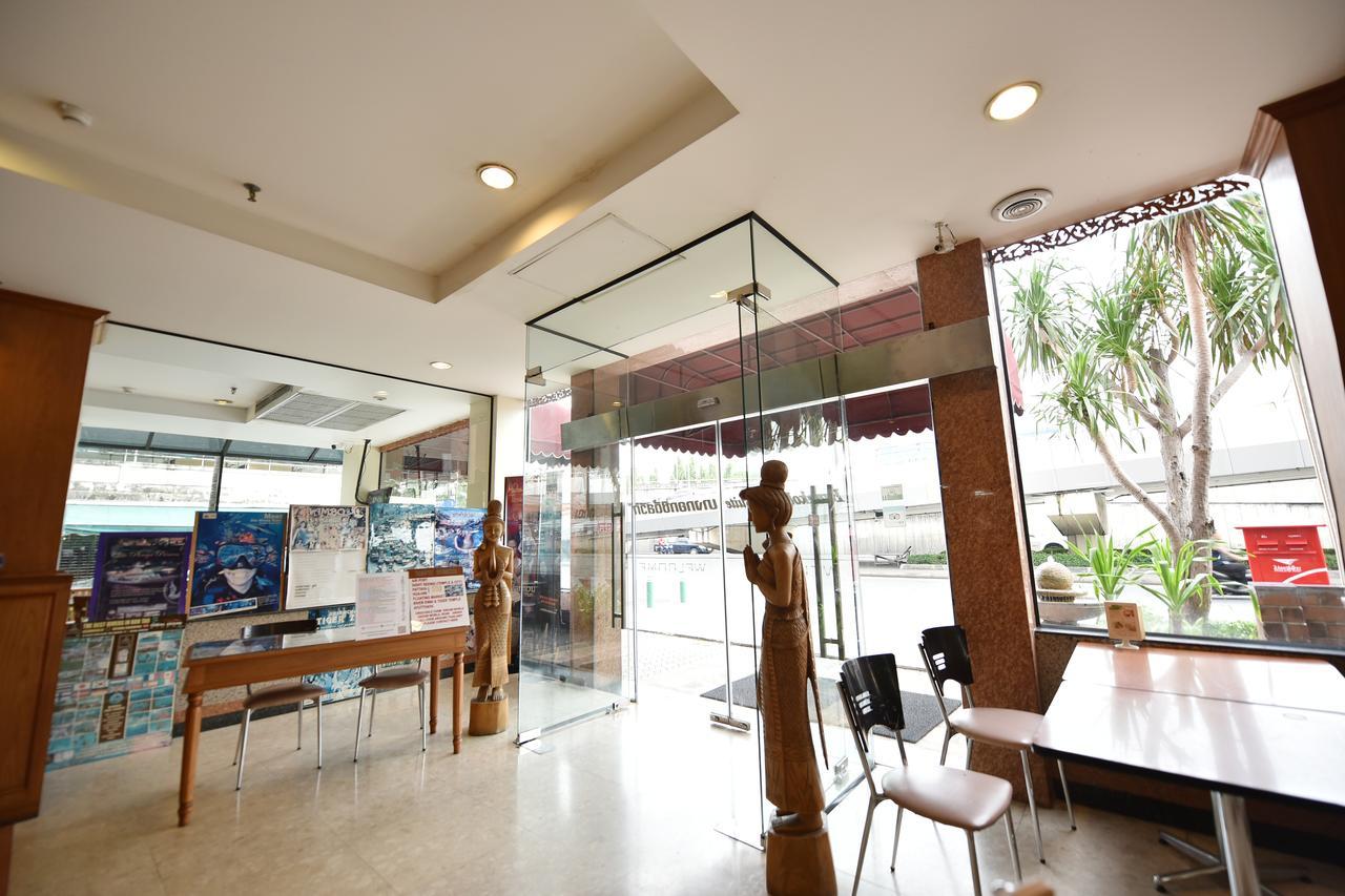 Bangkok City Suite Экстерьер фото
